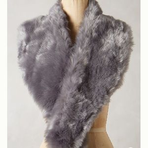 Anthropologie faux fur stole NWT gray/silver